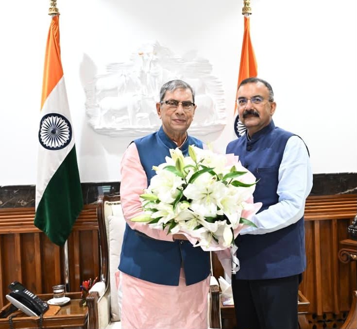 Hon. State Election Commissioner with his Excellency Shri Ashim Kumar Ghosh Governor Haryana