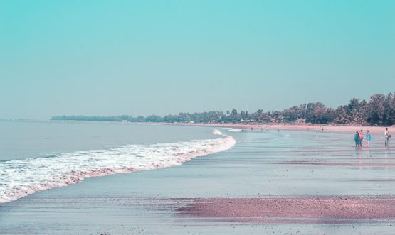 Dark,Sand,Beach,,Dahanu,,Coastal,Road,,Gujarat,And,Maharashtra