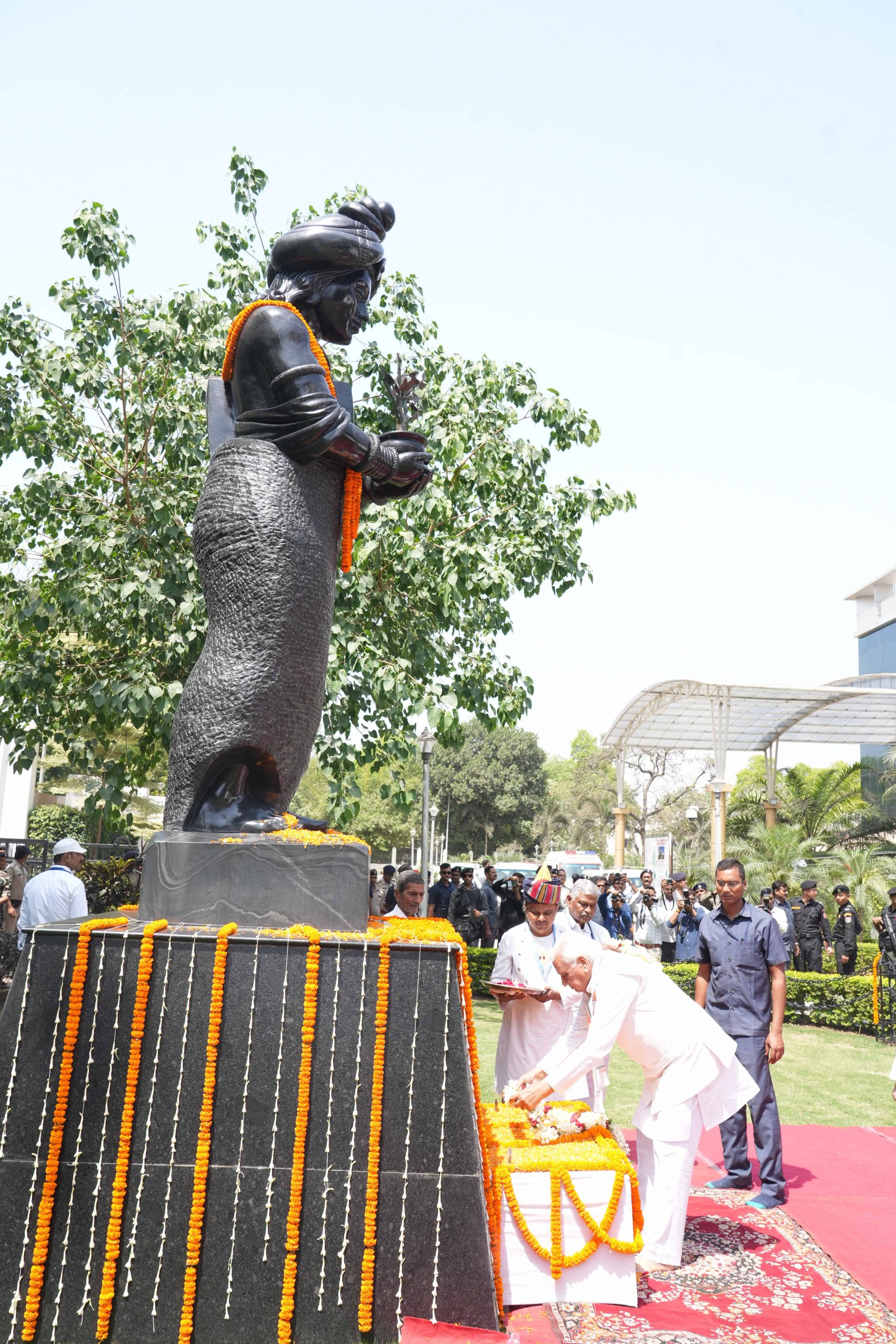 Honorable Governor bowed to Samrat Ashok on the occasion of his birth anniversary.