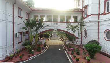 Way to South Annex Building, Bihar Lok Bhavan.