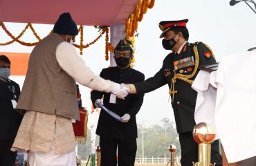 His Excellency felicitating Officers on Republic Day