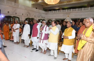 His Excellency with all dignitaries at ISKCON Patna