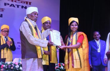 His Excellency felicitating toppers at the convocation