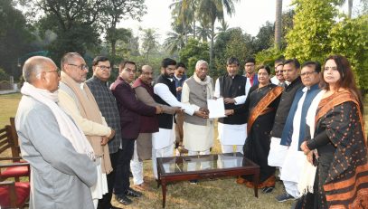 A delegation led by Honorable Union Food Processing Industries Minister submitted a memorandum to His Excellency.
