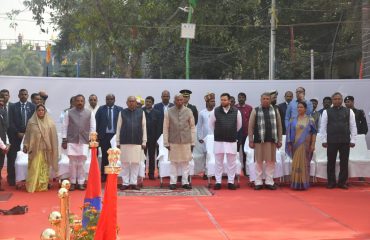 His Excellency along with other dignitaries paid tribute to the martyrs of Indian freedom struggle.