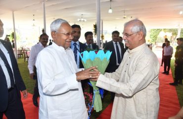 महामहिम माननीय मुख्यमंत्री बिहार श्री नीतीश कुमार से मिले।