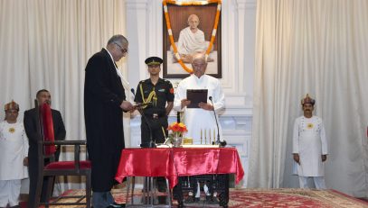 His Excellency administered the oath of Honorable Justice Shri Annireddy Abhishek Reddy.