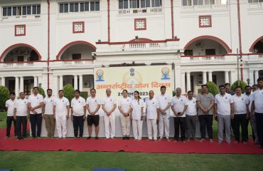 ग्रुप फोटोग्राफ -1