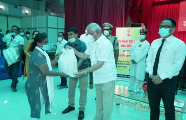 His Excellency distributed food baskets under Pradhan Mantri TB Mukt Bharat Abhiyaan.