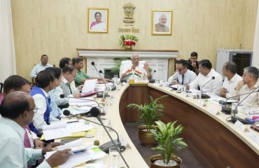 His Excellency chaired the meeting of Vice-Chancellors.