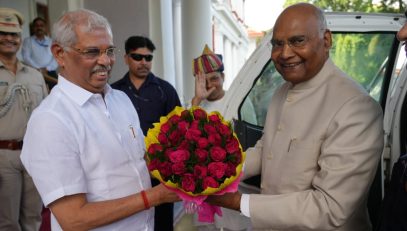 His Excellency welcomed former President Shri Ram Nath Kovind on his arrival at Raj Bhavan.