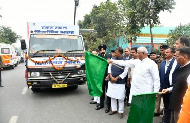 Honorable Governor flagged off the Bharat Sankalp Yatra Rath from Sampatchak.