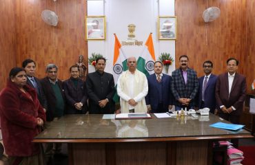 Honorable Governor met Vice Chancellors.