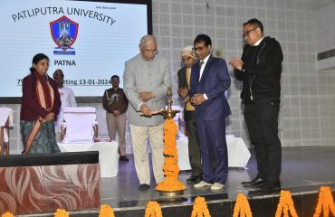 Honorable Governor inaugurating the event by deep prajwalan.