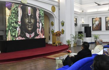 माननीय राज्यपाल ने लाइव स्ट्रीमिंग के माध्यम से अयोध्या में श्री राम लला के प्रतिष्ठा समारोह को देखा।