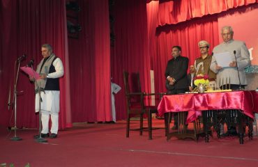 Honorable Governor administered the oath of Shri Vijay Kumar Choudhary as Minister.