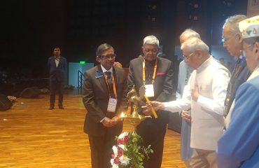 Honorable Governor inaugurating the event by deep prajwalan.