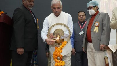 Honorable Governor inaugurating the event by deep prajwalan.