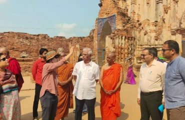Honorable Governor visits Ayutthaya city of Thailand.