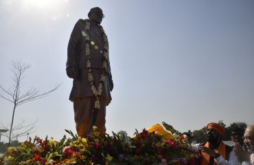 Statute of Late Kailashpati Mishra.