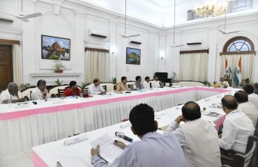 Honorable Governor chaired the meeting with Vice-Chancellors.