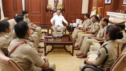 Probationary officer of Indian Police Service of 75 RR batch paid a courtesy call on Honorable Governor.