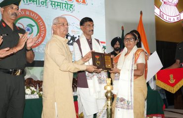 Honorable Governor honoring brave women.