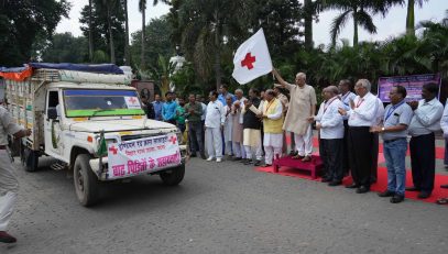 Honorable Governor flagged off vehicles carrying relief materials to help the flood victims.