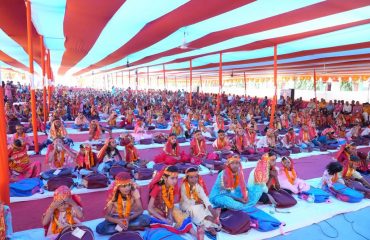 Girls attending the event.