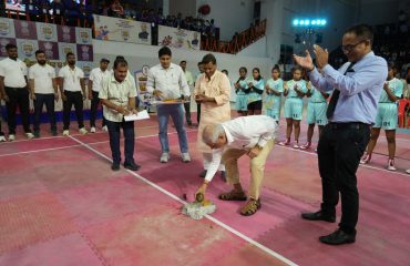 Honorable Governor inaugurated the first kabaddi match of girls.