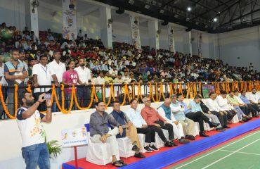 Spectators present at the event.