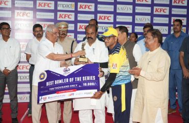 Prize Distribution by Honorable Governor and Honorable Minister.