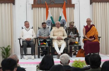 स्वागत समारोह में माननीय राज्यपाल।