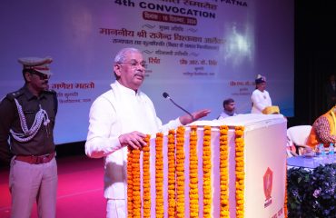 Honorable Governor addressing students at the event.