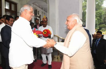 Honorable Governor welcomed newly appointed Governor at Raj Bhavan.