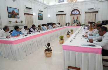 Honorable Governor held a meeting with Vice Chancellors.