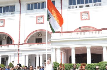 Honorable Governor hoisted the National Flag.
