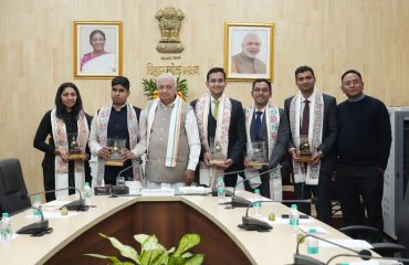 माननीय राज्यपाल से भारतीय विदेश सेवा के पदाधिकारियों ने शिष्टाचार मुलाकात की।