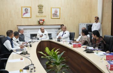 माननीय राज्यपाल ने विधि शाखा की गतिविधियों की जानकारी ली।