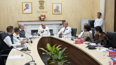 माननीय राज्यपाल ने विधि शाखा की गतिविधियों की जानकारी ली।