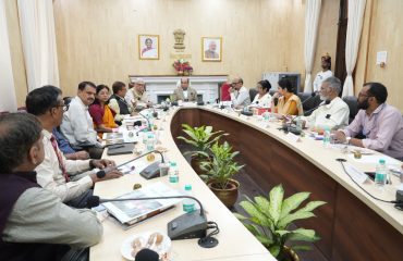 Honorable Governor reviewed the activities of Patna University.