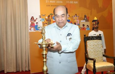 माननीय राज्यपाल ने दीप प्रज्वलन द्वारा कार्यक्रम का उद्घाटन किया।