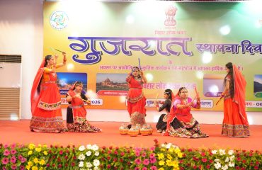 सांस्कृतिक कार्यक्रम।