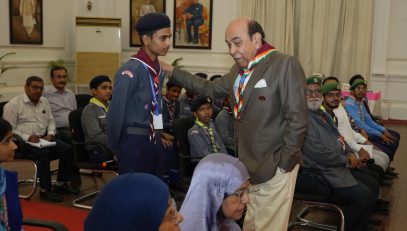 Hon'ble Governor interacted with the students of Bharat Scouts and Guides of Kaynat International School.