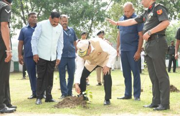 Hon'ble Governor participated in 'Operation Sindoor Plantation Campaign' organised at Danapur Cantt.