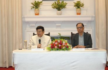 Hon'ble Governor participated in the special lecture programme of Dr. Arvind Panagariya organised at Bihar Lok Bhawan.