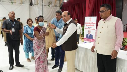 Hon'ble Governor distributed food baskets under the Prime Minister's TB Free India Campaign.