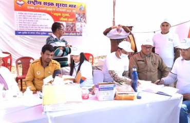 टिहरी में स्वास्थ्य जांच शिविर