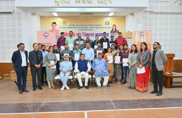 माननीय मुख्यमंत्री, उत्तराखंड सरकार द्वारा परिवहन विभाग, उत्तराखंड में चयनित कनिष्ठ सहायक को नियुक्ति पत्र वितरित किये गये (दिनांक- 24-05-2025)