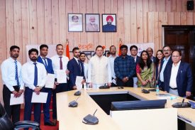 माननीय मुख्यमंत्री, उत्तराखंड सरकार द्वारा परिवहन विभाग, उत्तराखंड में चयनित संभागीय निरीक्षक (तकनीकी) को नियुक्ति पत्र वितरण (दिनांक: 31-03-2025)